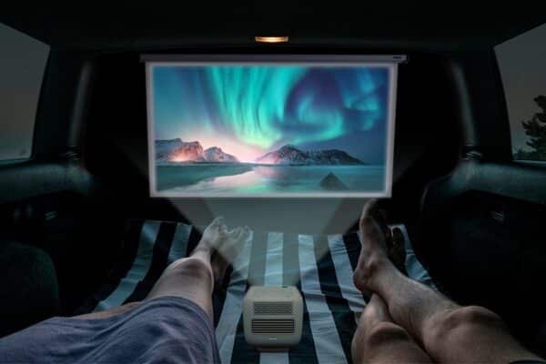 Can You Watch Tv in an Rv While Driving