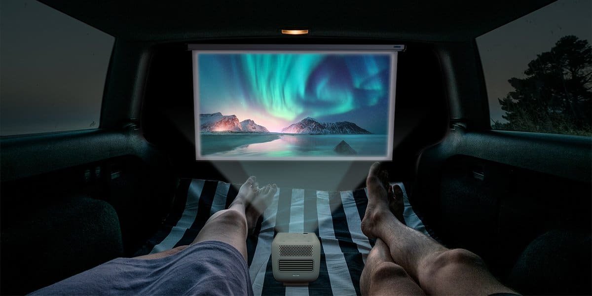 Can You Watch Tv in an Rv While Driving